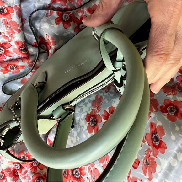 Coach Legacy Mini Tanner - Picture 7 of 9